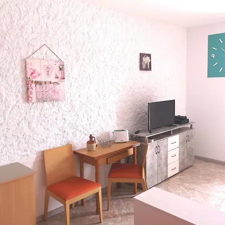 Acogedor Apartamento Con Vista Al Mar.